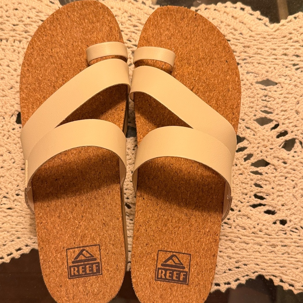 Reef Women’s Cork Slide Sandals in White